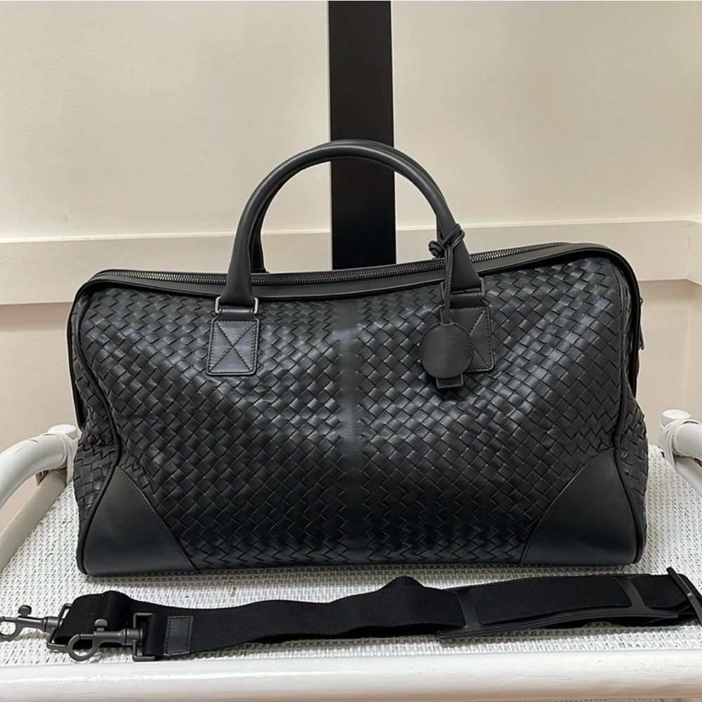 Bottega Veneta Black Leather Intrecciato Travel Duffle - Medium